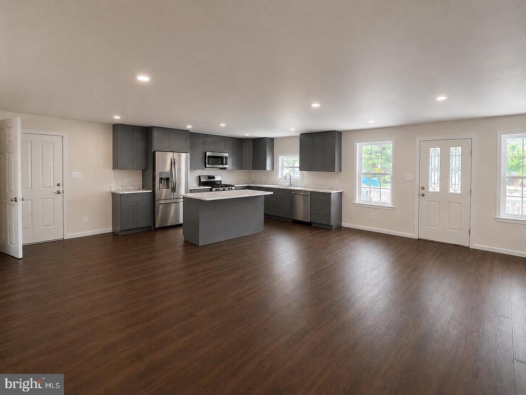 Residential in OCEAN VIEW 3