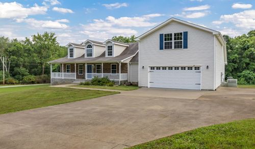 3190 Marthas Chapel Rd, Cunningham, TN, 37052-5103 | Card Image