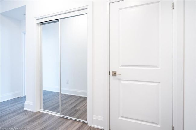 902 - 450 Dundas St E, House attached with 2 bedrooms, 2 bathrooms and 2 parking in Hamilton ON | Image 14