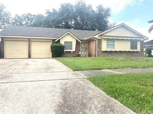8418 Hazen St, Houston, TX, 77036-6862 | Card Image