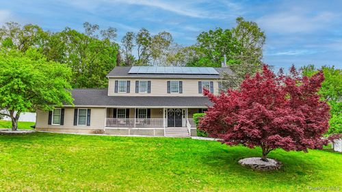 29 John F Kennedy Dr, Stony Point, NY, 10980-3204 | Card Image