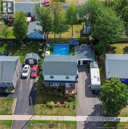 219 Evergreen Dr, Moncton, NB, E1G2C1 | Card Image