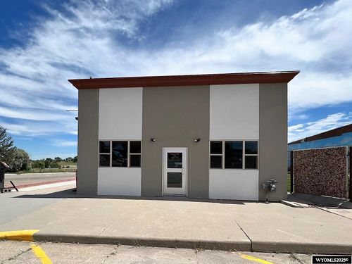 757 Gilchrist St, WHEATLAND, WY, 82201-2927 | Card Image