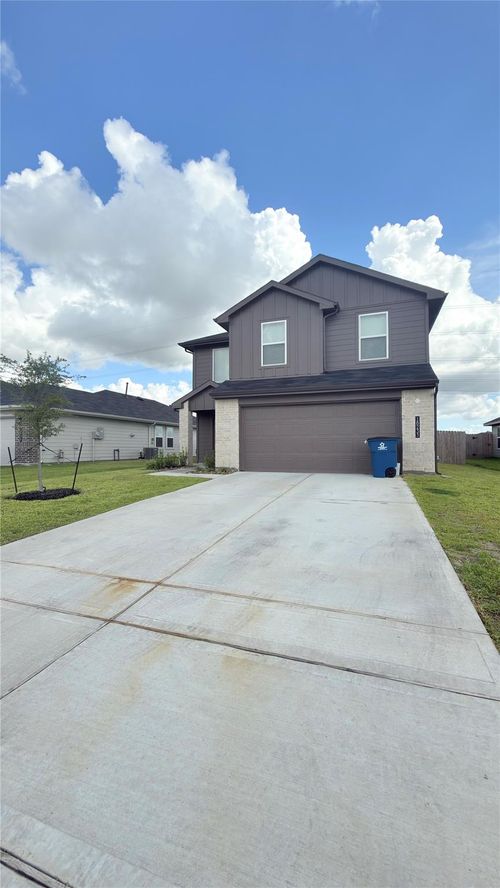 18233 Decartes St, New Caney, TX, 77357 | Card Image