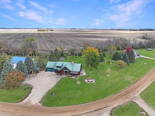 16 Lime Lake Dr, Avoca, MN, 56114-1085 | Card Image