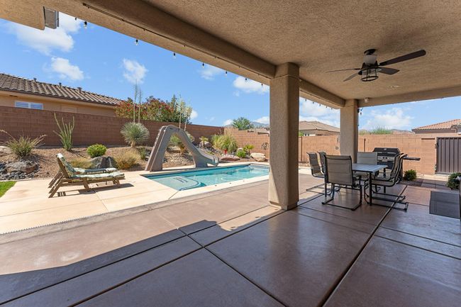 Back Patio | Image 31