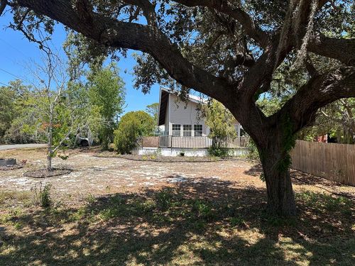 12291 Sw 166th Ct, CEDAR KEY, FL, 32625-6200 | Card Image