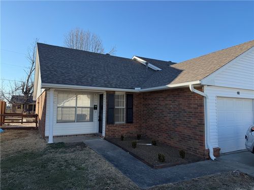 317 S 11th Pl, Rogers, AR, 72756-4252 | Card Image