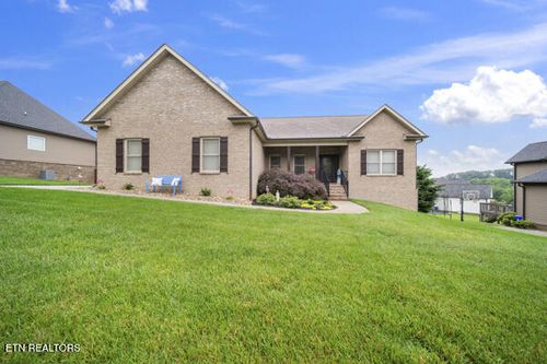 8118 Frederick John St, Knoxville, TN, 37938-2667 | Card Image