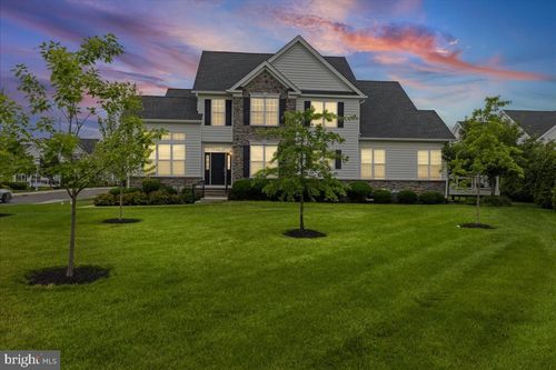 1733 Locust Dr, YARDLEY, PA, 19067-5772 | Card Image
