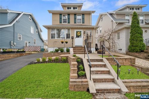 169 Oak Ridge Ave, Nutley, NJ, 07110-2732 | Card Image