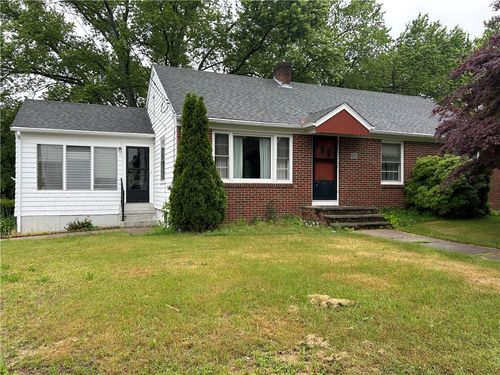 12 Oakland Ave, Johnston, RI, 02919-4308 | Card Image