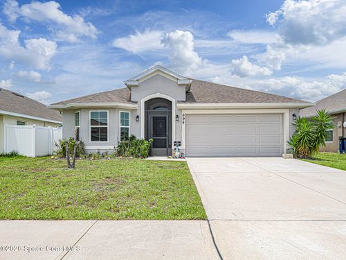 694 Moment Street, Cocoa, FL, 32926 | Card Image