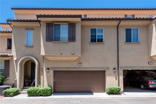 142 Full Moon, Irvine, CA, 92618-8843 | Card Image
