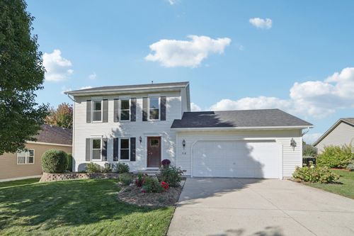 718 Traveler Ln, Madison, WI, 53718-3167 | Card Image