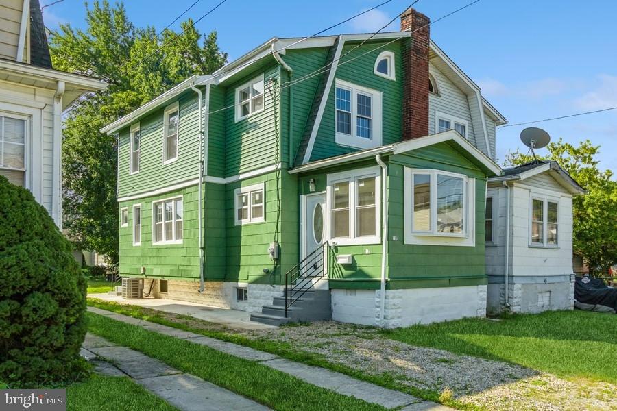 Llanwellyn Ave, Glenolden, PA 19036