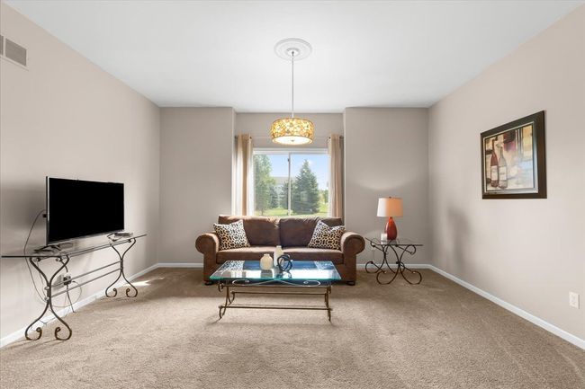 26700 York Ct, House other with 4 bedrooms, 4 bathrooms and null parking in South Lyon MI | Image 12