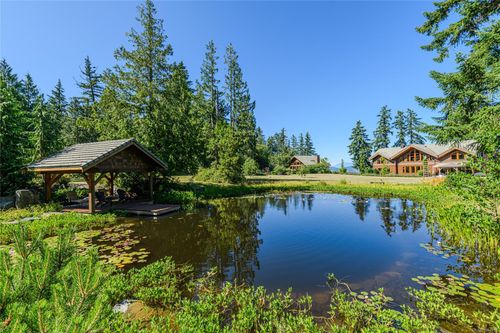 412 Stewart Rd, Salt Spring Island, BC, V8K1Y6 | Card Image