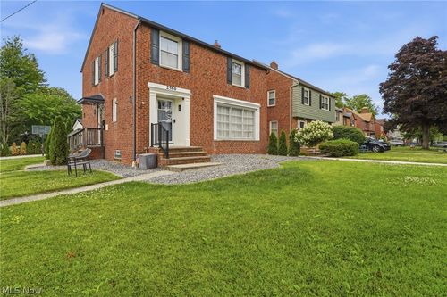2560 Milton Rd, University Heights, OH, 44118-4649 | Card Image