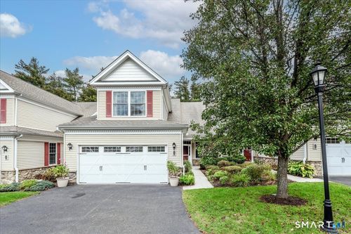 28-28 Watkins Dr, Sandy Hook, CT, 06482-1367 | Card Image