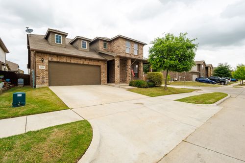 5529 Las Lomas Ln, Denton, TX, 76208-1444 | Card Image
