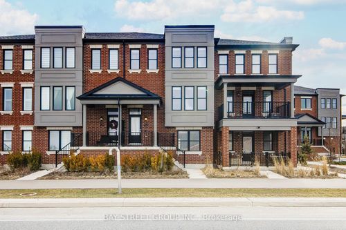 29-980 Logan Dr, Milton, ON, L9E1T1 | Card Image