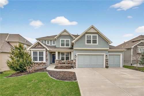 4011 W 157th Pl, Overland Park, KS, 66224 | Card Image