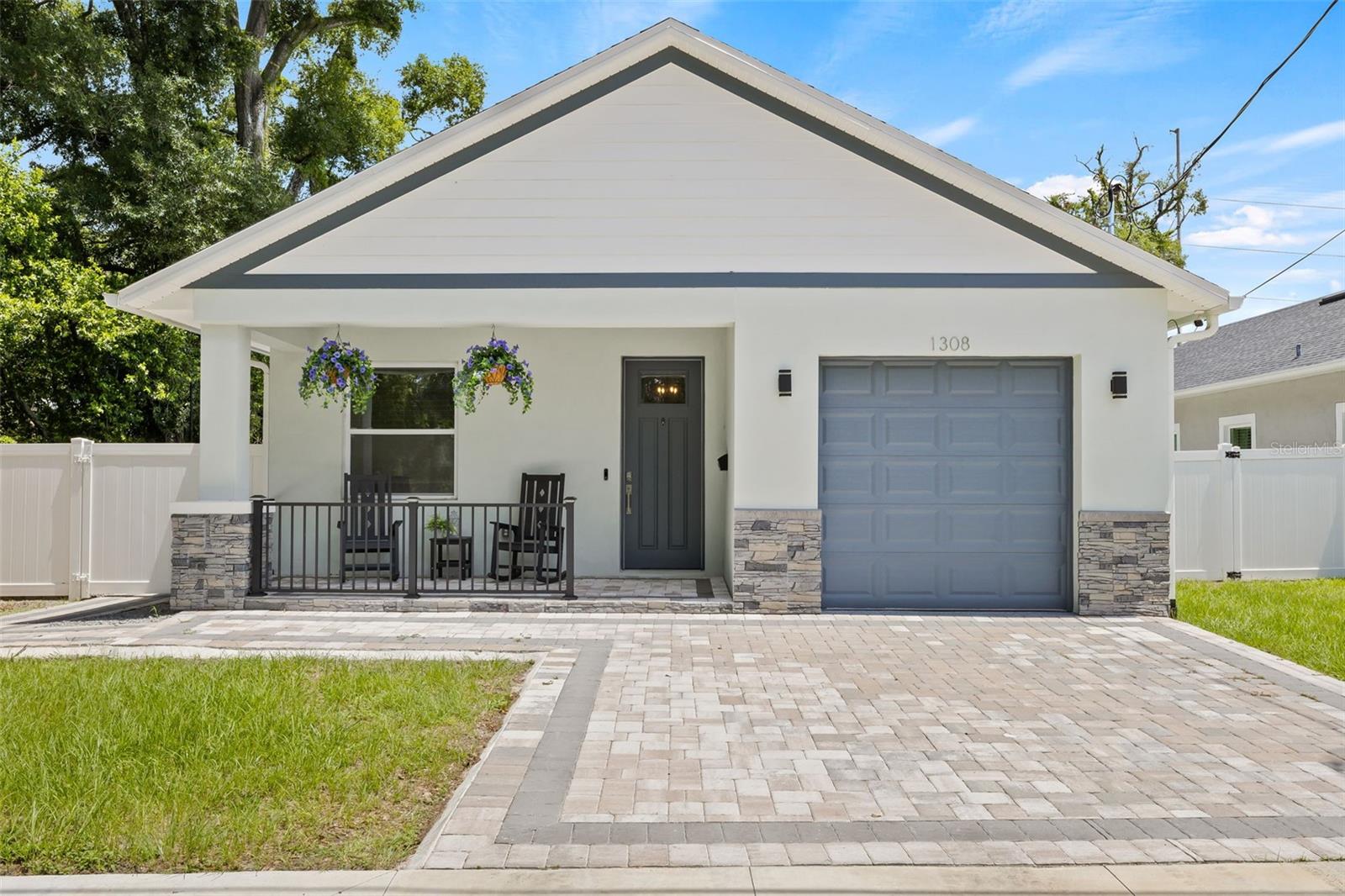 29th Ave, Tampa, FL 33605