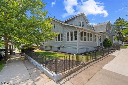 191 Brown Ave, Prospect Park, NJ, 07508-1944 | Card Image