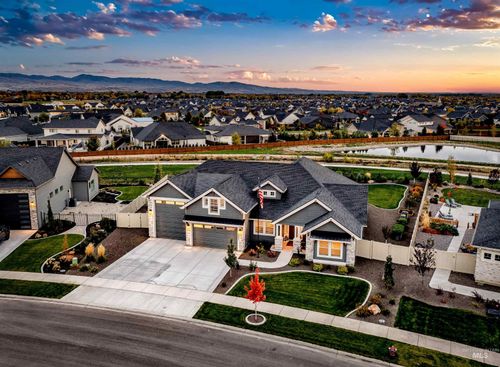 6083 W Redland Dr, Eagle, ID, 83616-1067 | Card Image