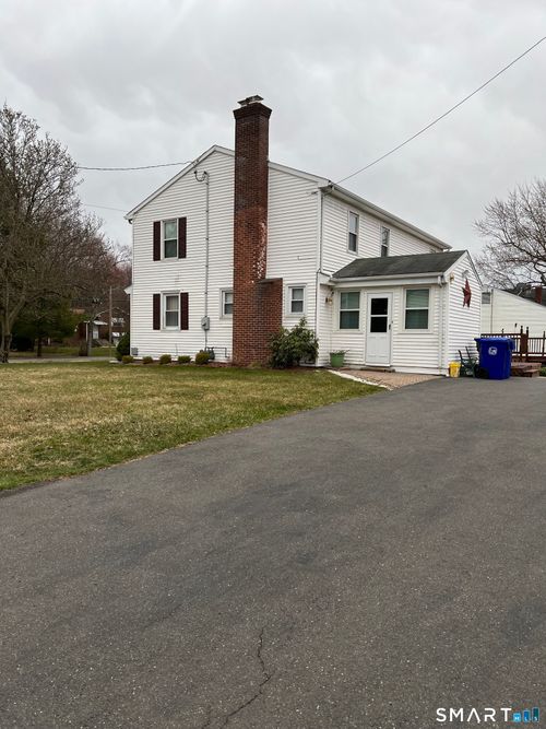 244 Walsh Ave, Newington, CT, 06111-3537 | Card Image
