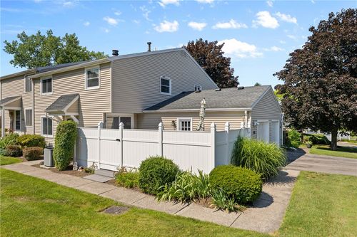 1521 Aster Ter, Walworth, NY, 14568-9542 | Card Image
