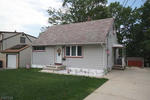 22 Lowell St, Iselin, NJ, 08830-1338 | Card Image