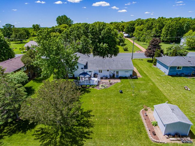 141 Jacob St, House other with 4 bedrooms, 3 bathrooms and null parking in Hamburg MN | Image 67
