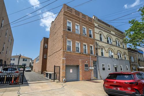 51 Wright Ave, Jersey City, NJ, 07306-6761 | Card Image