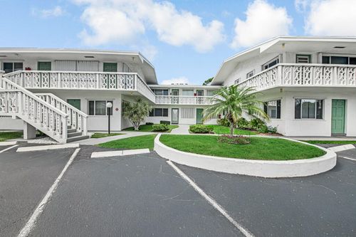 4-2004 Lake Osborne Dr, Lake Worth Beach, FL, 33461-5690 | Card Image