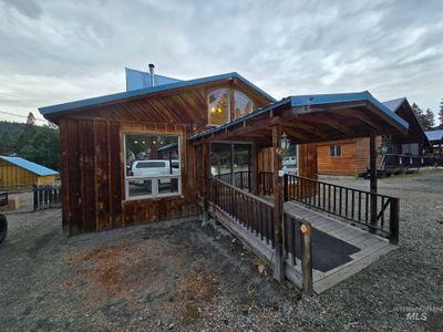 379 S Mill Street, House other with 3 bedrooms, 1 bathrooms and null parking in Sumpter OR | Image 2