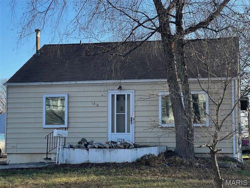 1210 Ruth Dr, Kirkwood, MO, 63122-1022 | Card Image