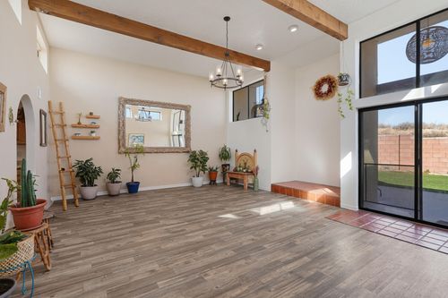 742 Ivory Rd, Rio Rancho, NM, 87124-3056 | Card Image