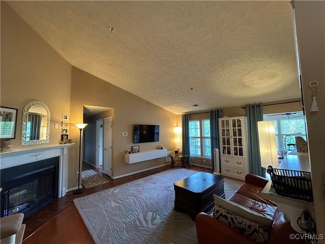 UNIT-812 - 10209 Wolfe Manor Ct, Condo with 2 bedrooms, 2 bathrooms and null parking in Glen Allen VA | Image 5