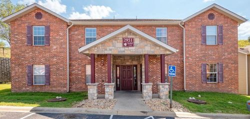 apt-3-2951 Vineyards Pkwy, Branson, MO, 65616-4130 | Card Image