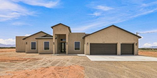 688 Desert Ln, Chaparral, NM, 88081-7206 | Card Image