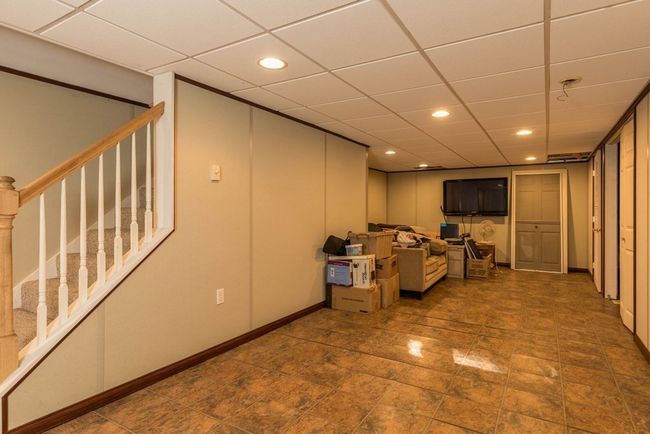 UNIT-6 - 14 Deer Path, Condo with 2 bedrooms, 2 bathrooms and 2 parking in Maynard MA | Image 12