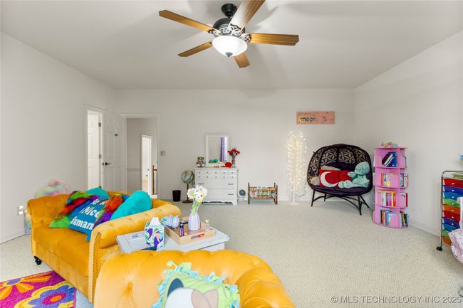 upstairs game room | Image 47