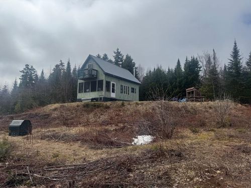 639 Pinnacle Rd, West Burke, VT, 05871 | Card Image