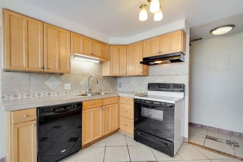 apt-707-1155 Ash St, Denver, CO, 80220-3743 | Card Image