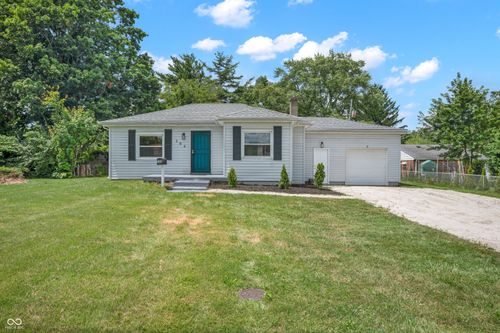 184 N Post Rd, Indianapolis, IN, 46219-5538 | Card Image
