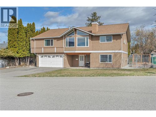 192 Dartmouth Pl, Penticton, BC, V2A7S4 | Card Image