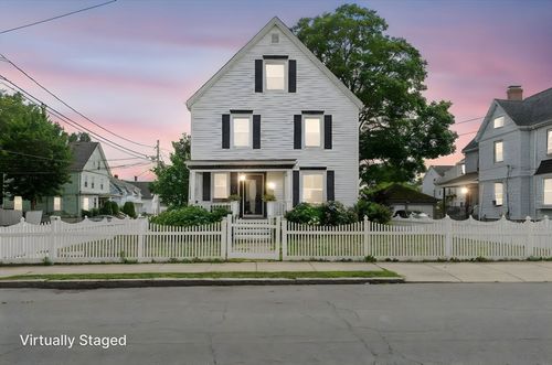 47 Clinton St, Framingham, MA, 01702-6702 | Card Image