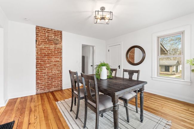206 W Columbus St, House other with 4 bedrooms, 2 bathrooms and null parking in Lithopolis OH | Image 8